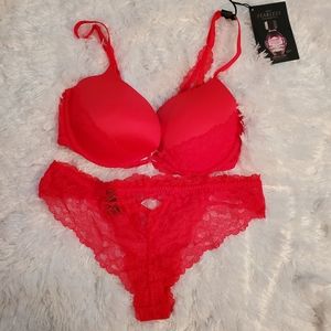 Victoria's Secret Red Very Sexy Bra Set